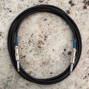 Guitar Bass 10'  instrument cable
